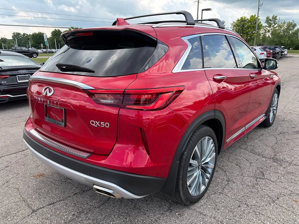 Used 2024 INFINITI QX50 Autograph w/ Accent Package AWD/4WD image 5