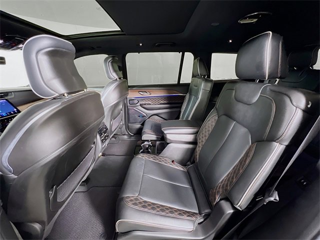 Used 2023 Jeep Grand Cherokee L Summit w/ Advanced Protech Group IV image 24