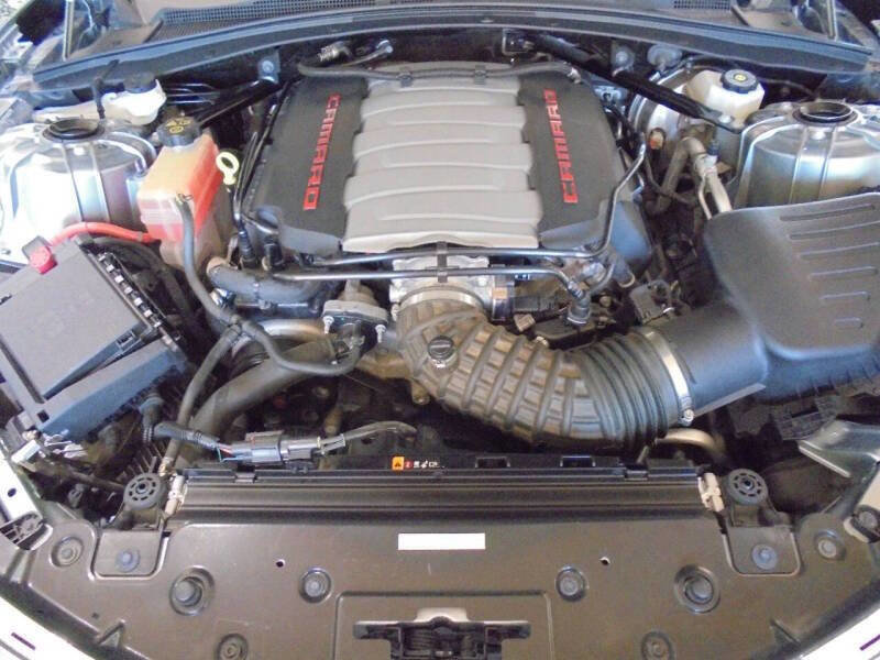 Used 2023 Chevrolet Camaro LT w/ Technology Package image 37