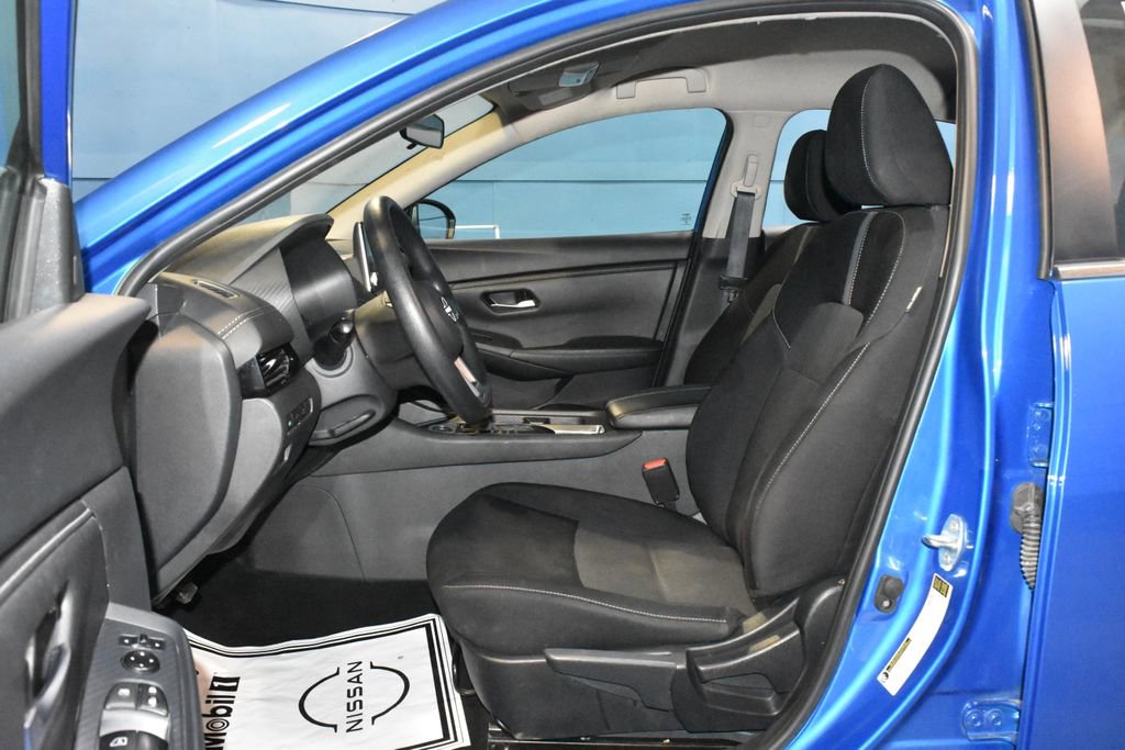 Certified 2024 Nissan Sentra SV FWD image 6