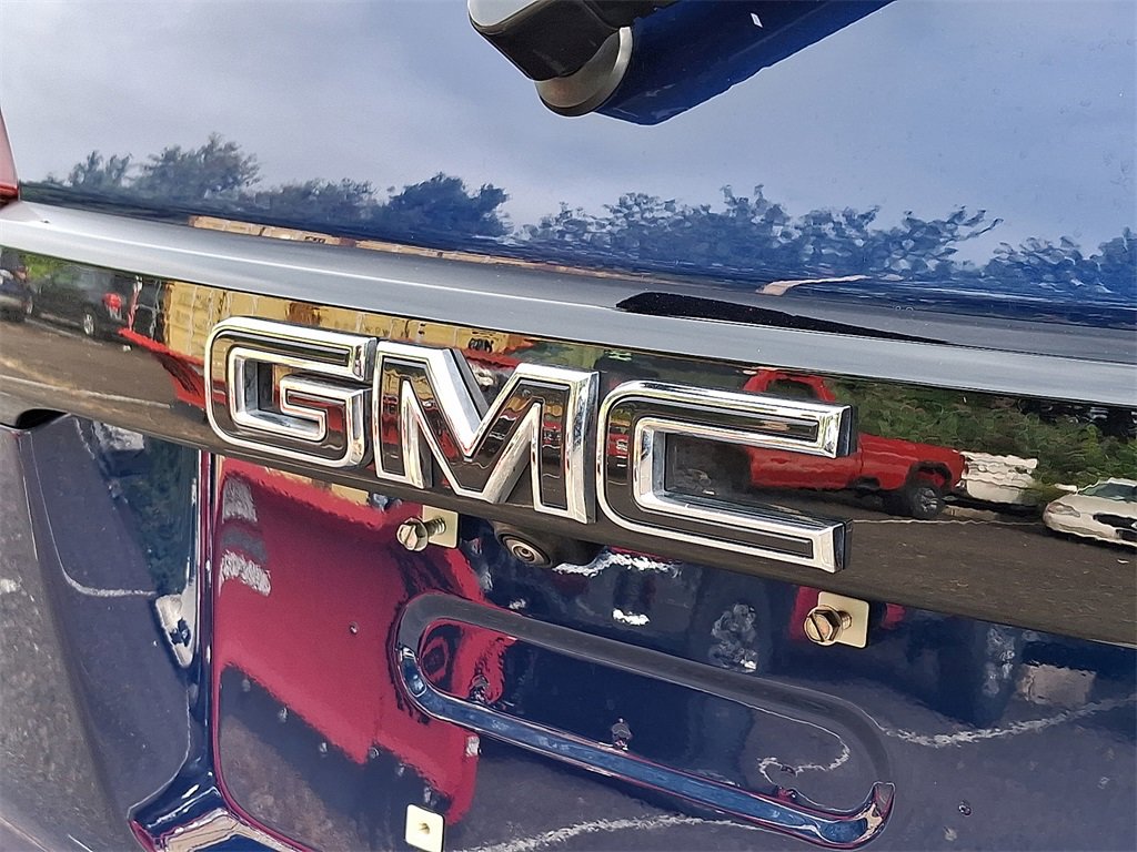 Certified 2023 GMC Acadia SLE w/ Driver Convenience Package image 31