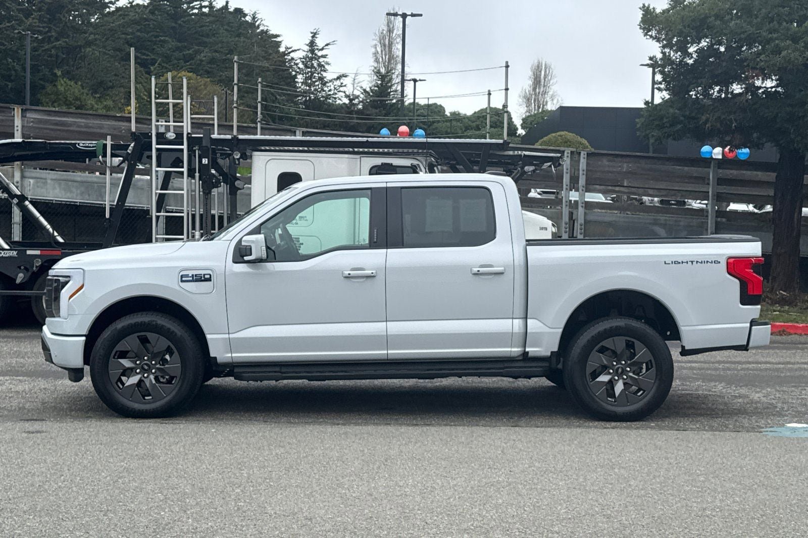 Certified 2025 Ford F150 Lightning Lariat image 7