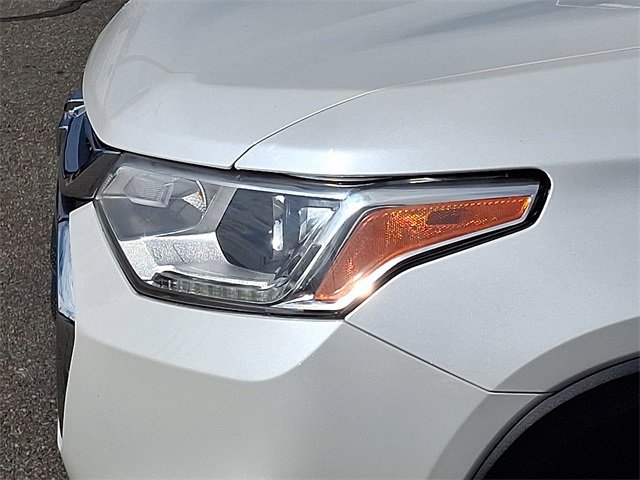 Used 2020 Chevrolet Traverse LT w/ LT Premium Package image 28