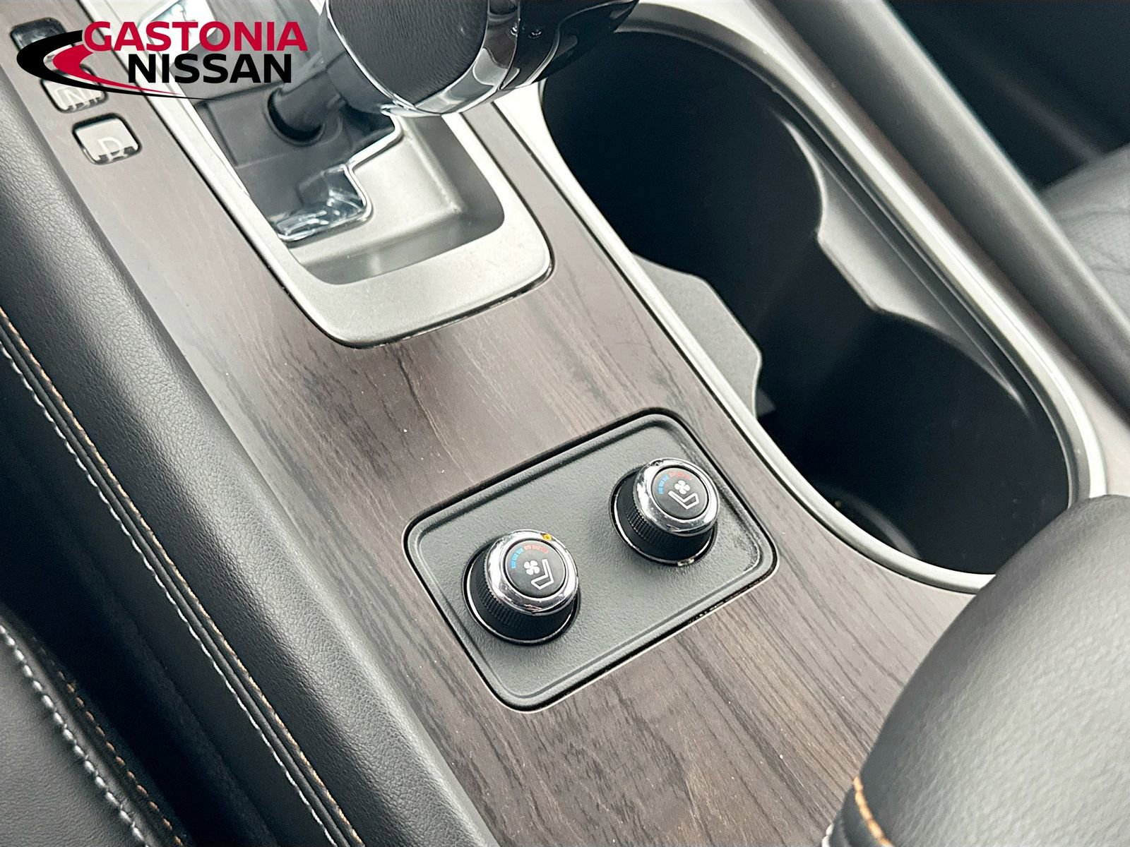 Used 2024 Nissan Murano Platinum w/ Cargo Package image 22