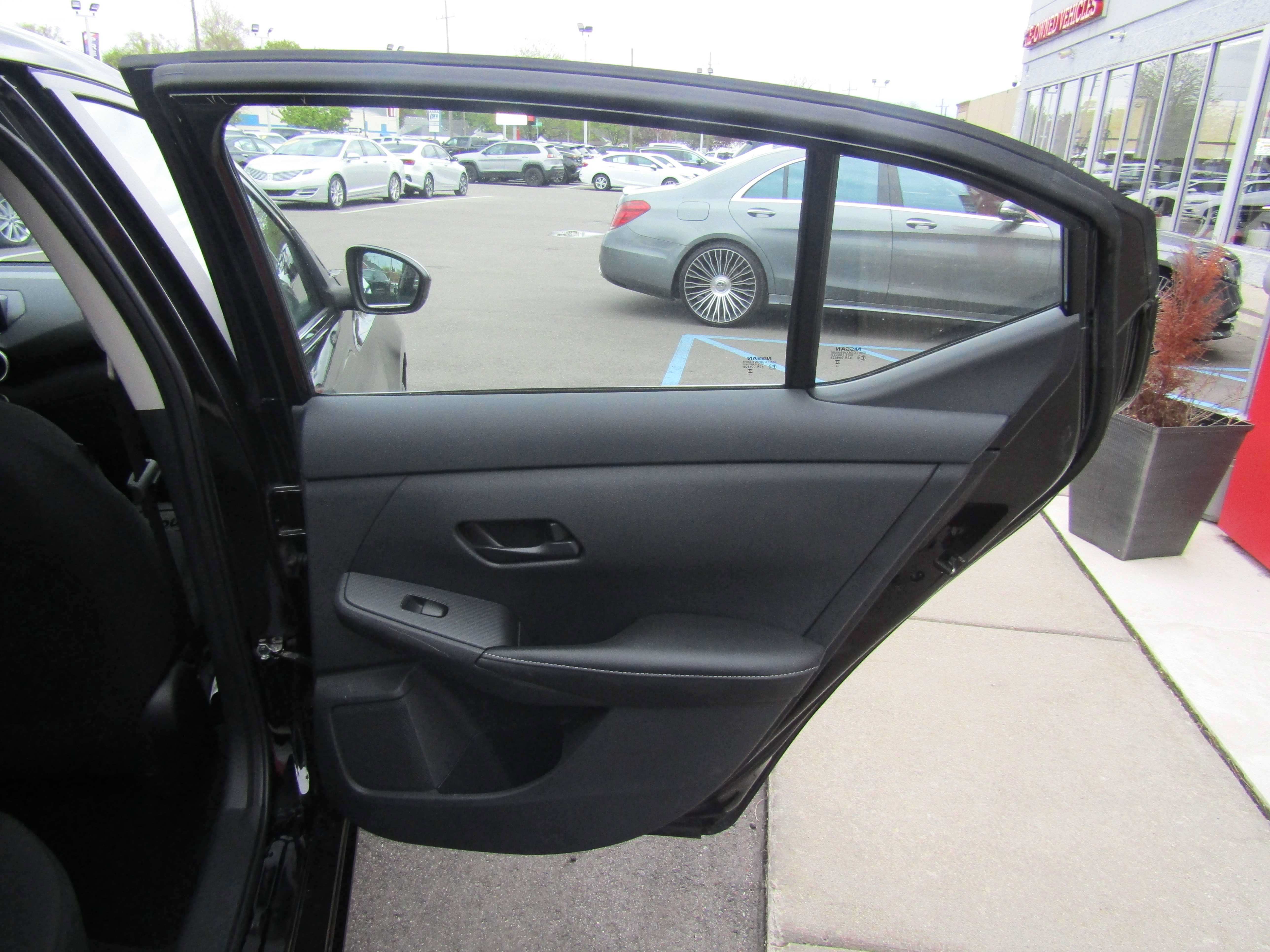 Used 2025 Nissan Sentra S FWD image 12