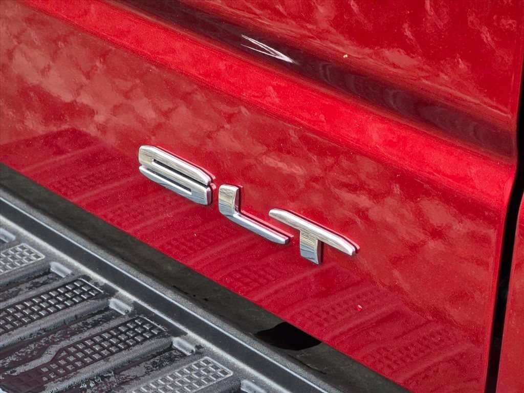 Used 2026 GMC Sierra 1500 SLT w/ SLT Premium Plus Package AWD/4WD image 14