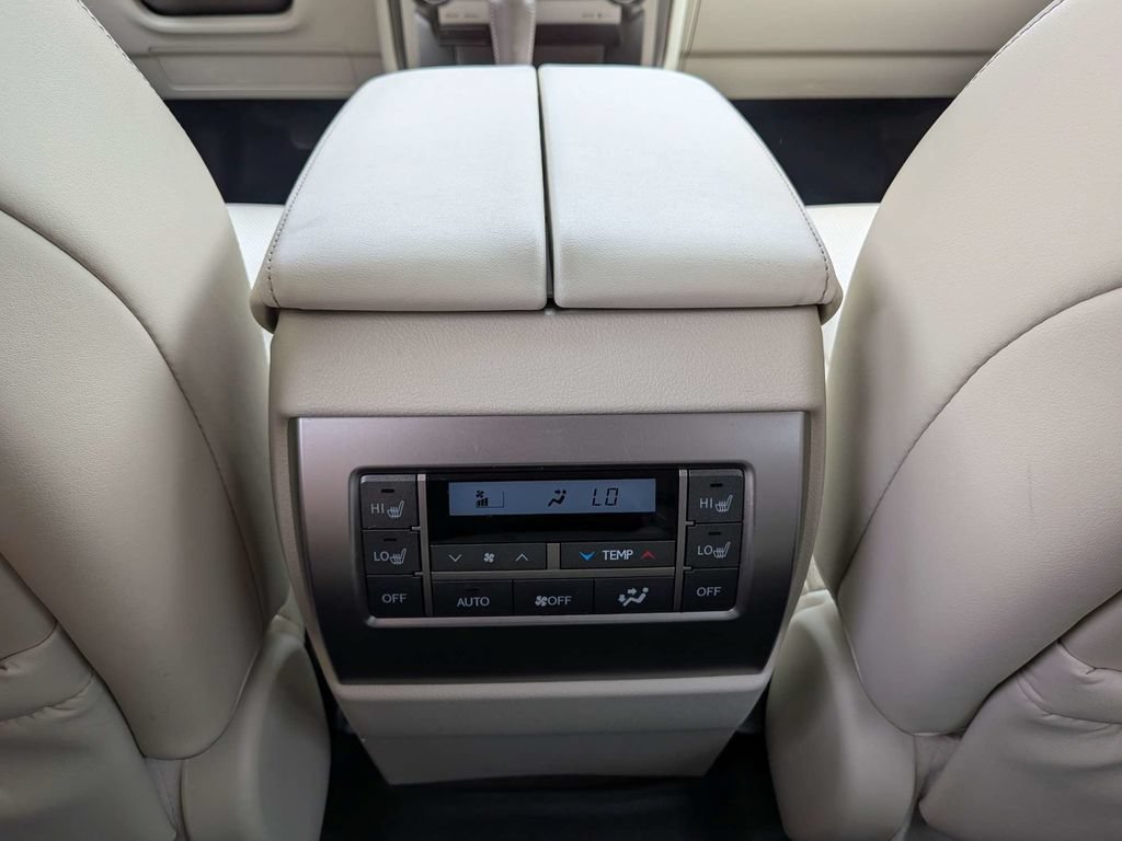 Used 2017 Lexus GX 460 Premium w/ Premium Package AWD/4WD image 16