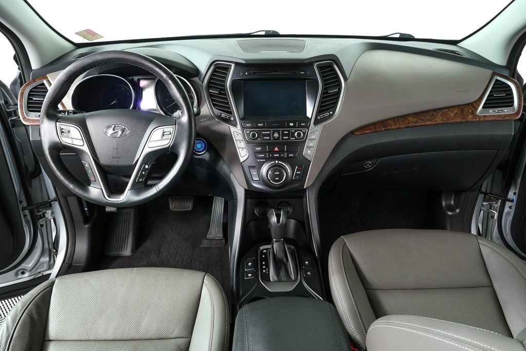 Used 2017 Hyundai Santa Fe Limited image 20