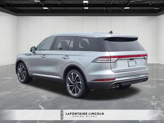 Used 2022 Lincoln Aviator Reserve w/ Equipment Group 201A AWD/4WD image 3