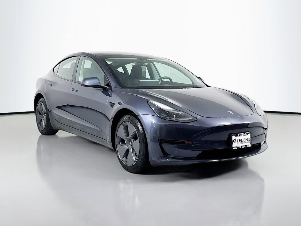 Used 2023 Tesla Model 3 Standard Range RWD image 3