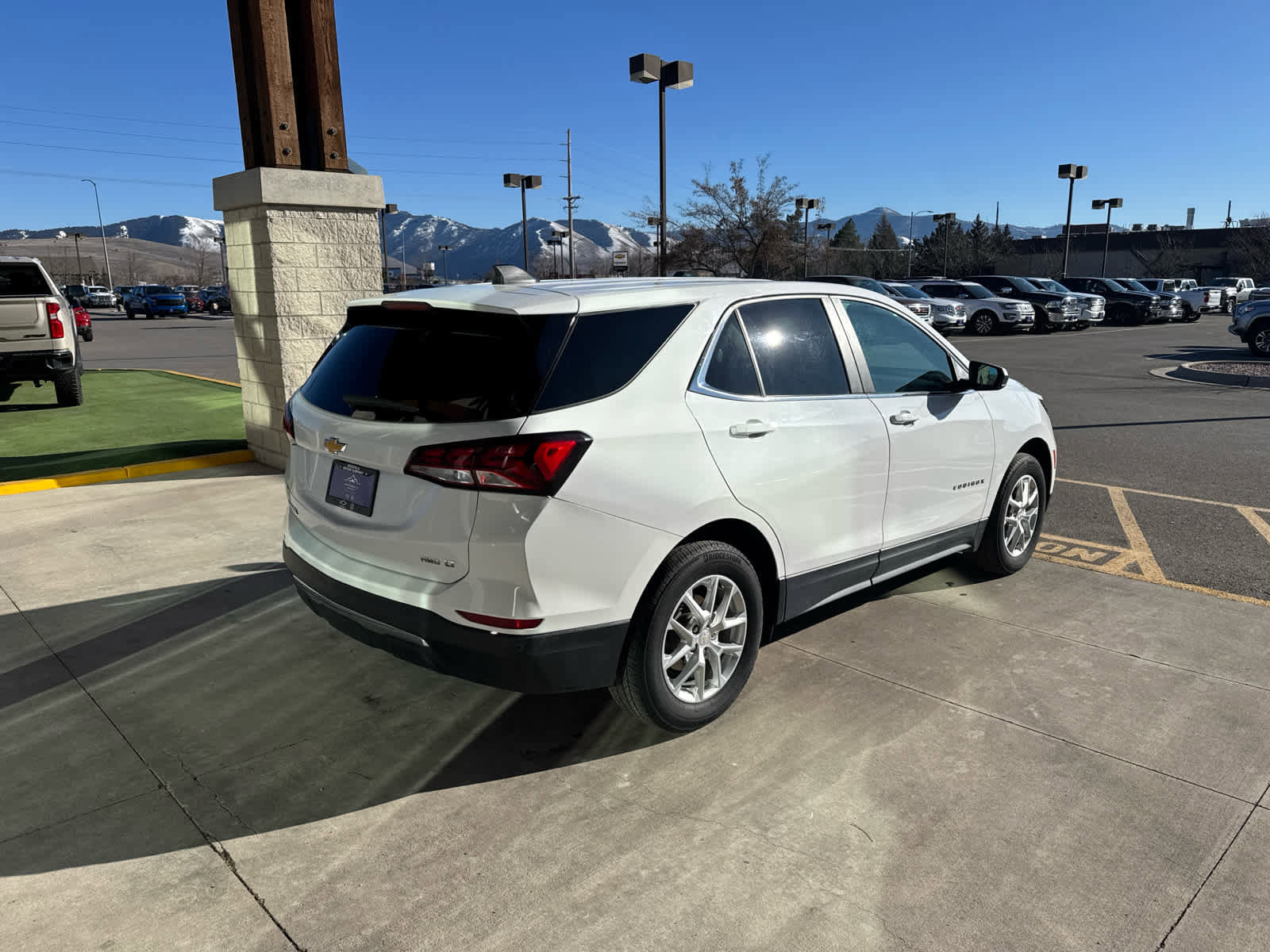 Certified 2024 Chevrolet Equinox LT image 4