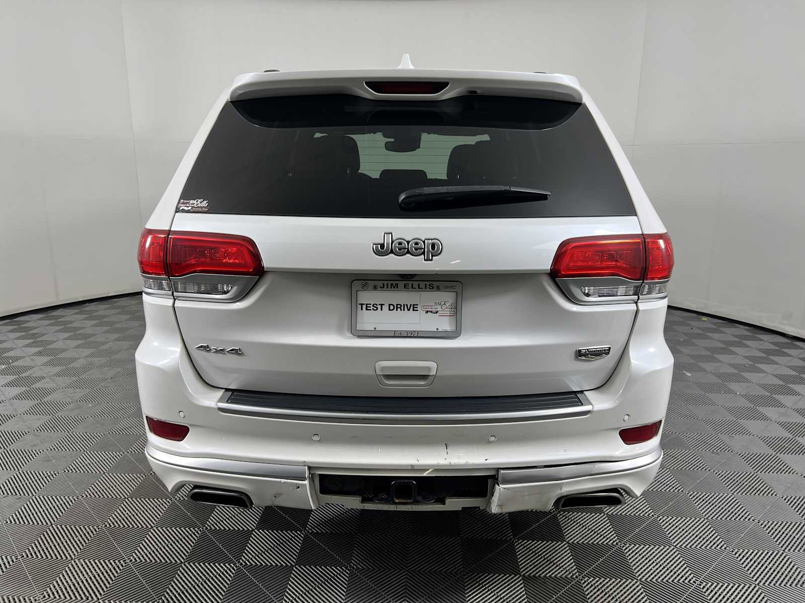 Used 2017 Jeep Grand Cherokee Summit w/ Platinum Series Group AWD/4WD image 16