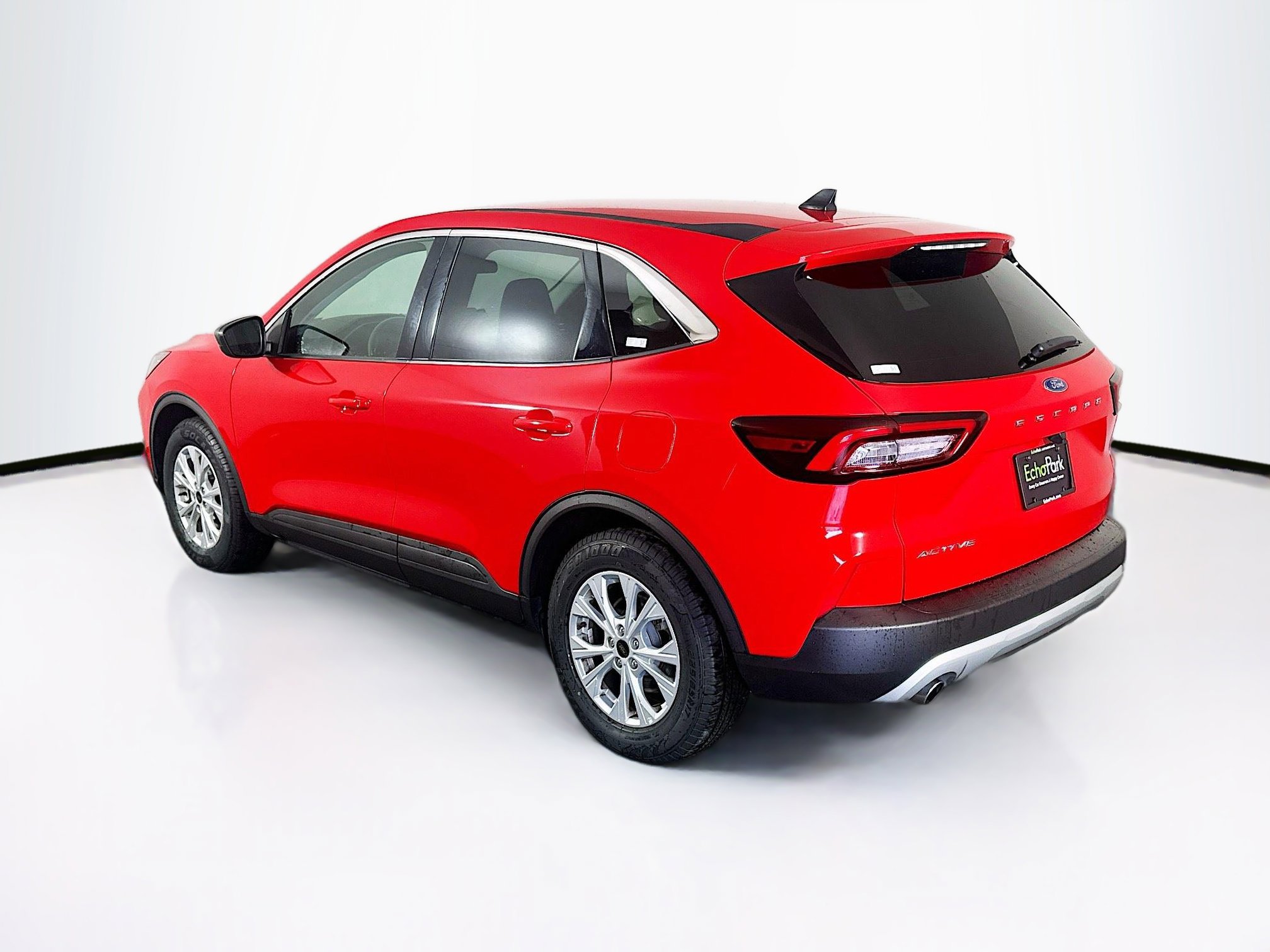 Used 2024 Ford Escape Active image 5