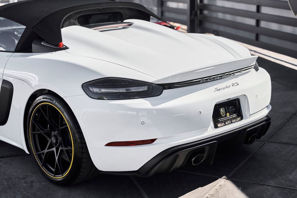 Used 2025 Porsche 718 Boxster Spyder RS RWD image 16