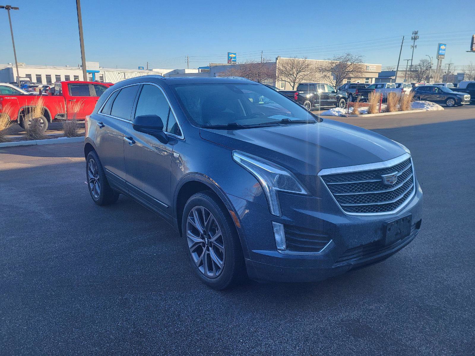 Used 2019 Cadillac XT5 Luxury w/ LPO, Black Ice Package video 1