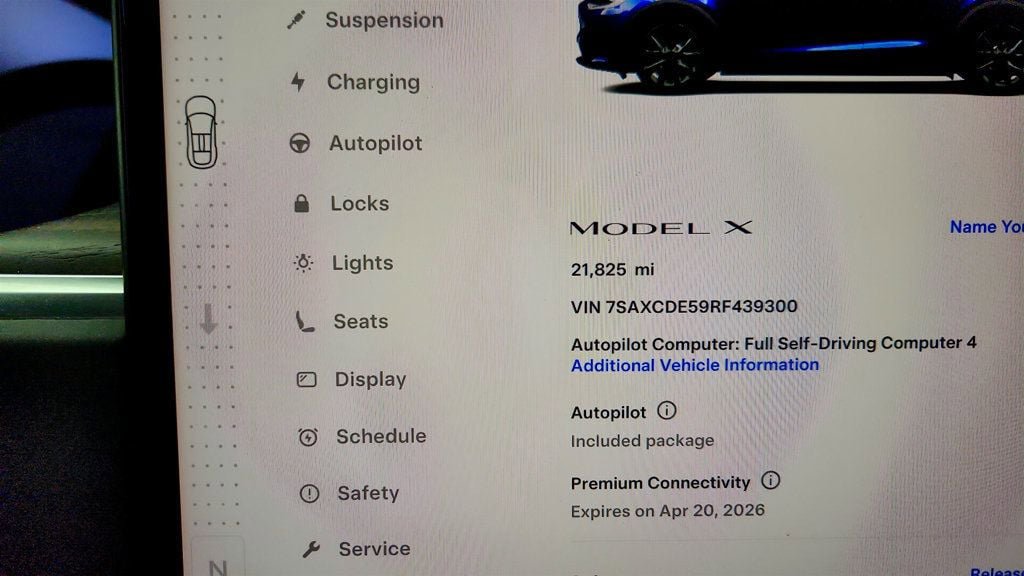 Used 2024 Tesla Model X image 14
