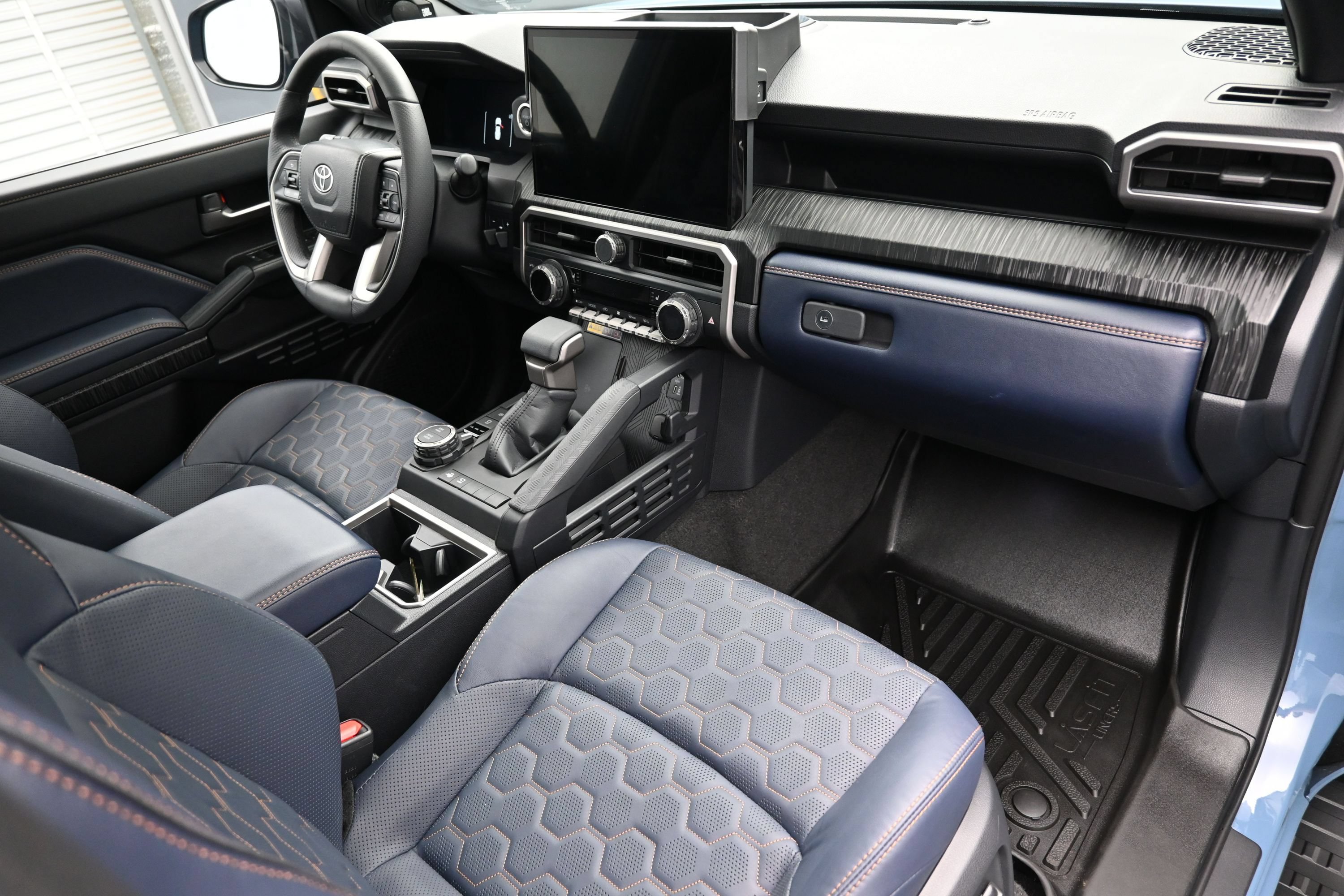 Used 2026 Toyota 4Runner Platinum AWD/4WD image 39