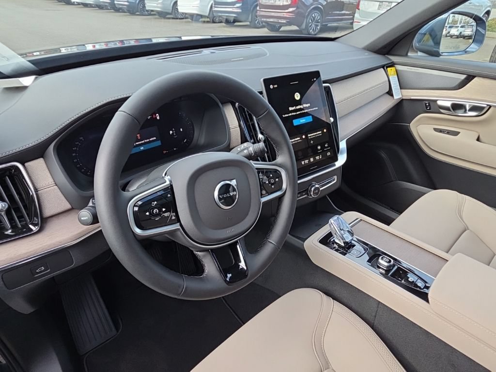 New 2026 Volvo XC90 B6 Plus w/ Protection Package Premier AWD/4WD image 7