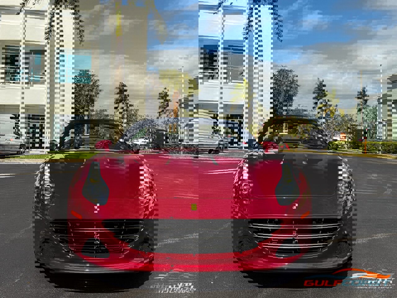 Used 2016 Ferrari California T image 5