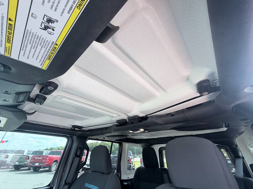 Used 2021 Jeep Wrangler Unlimited Sport AWD/4WD image 10