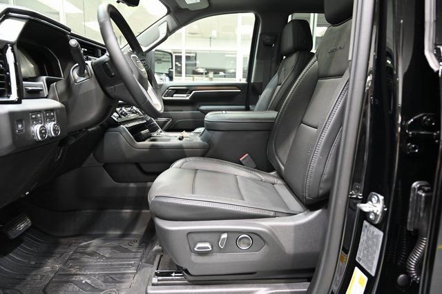 New 2026 GMC Sierra 2500 Denali w/ Denali Reserve Package image 12