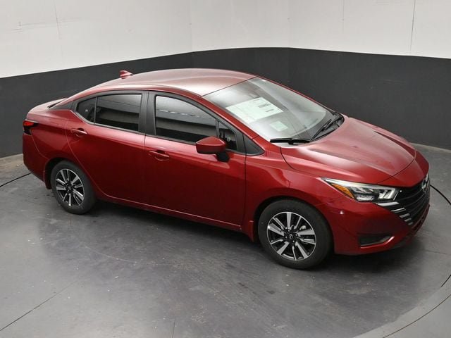 New 2025 Nissan Versa SV w/ Trunk Package FWD image 17