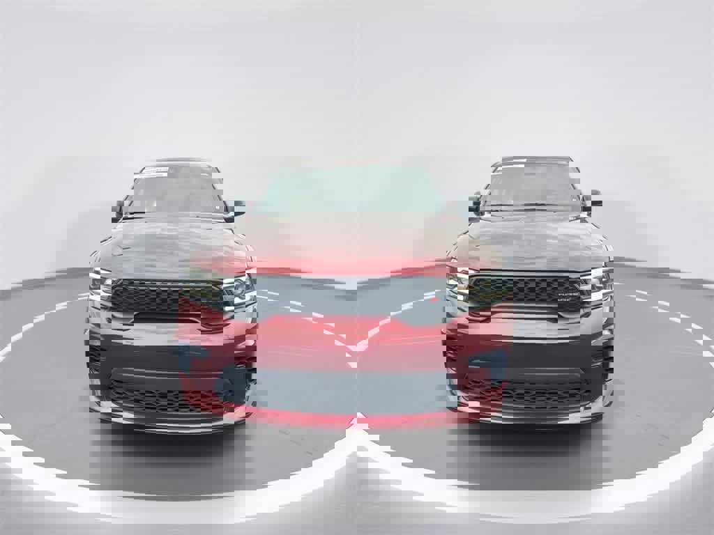 Used 2024 Dodge Durango GT image 3
