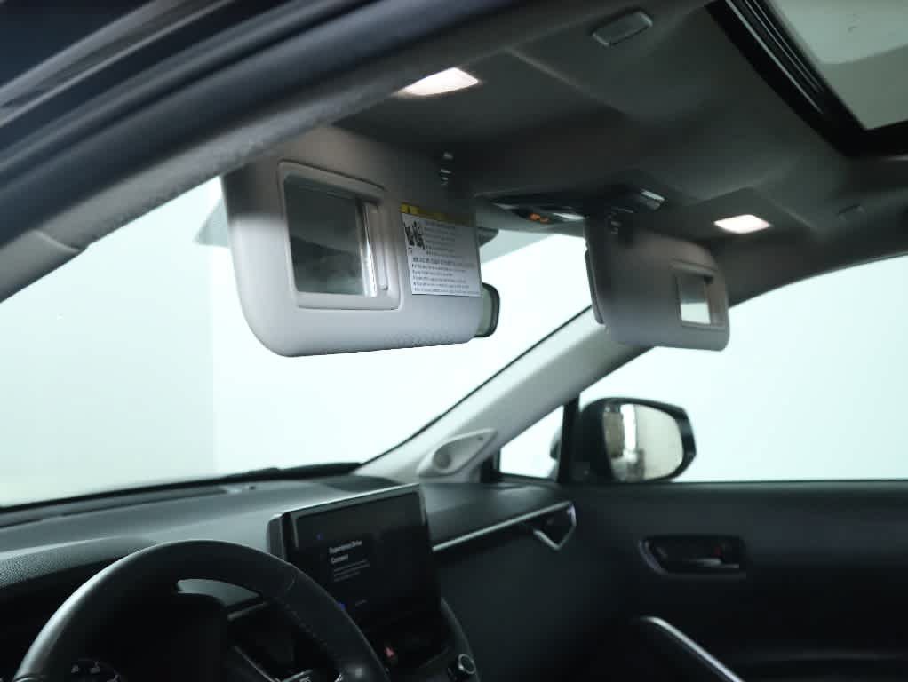 Certified 2024 Toyota Corolla Cross LE w/ Moonroof Package AWD/4WD image 19