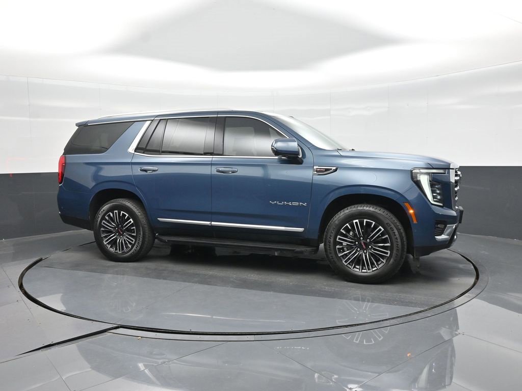 Used 2025 GMC Yukon Elevation w/ Elevation Premium Package image 10