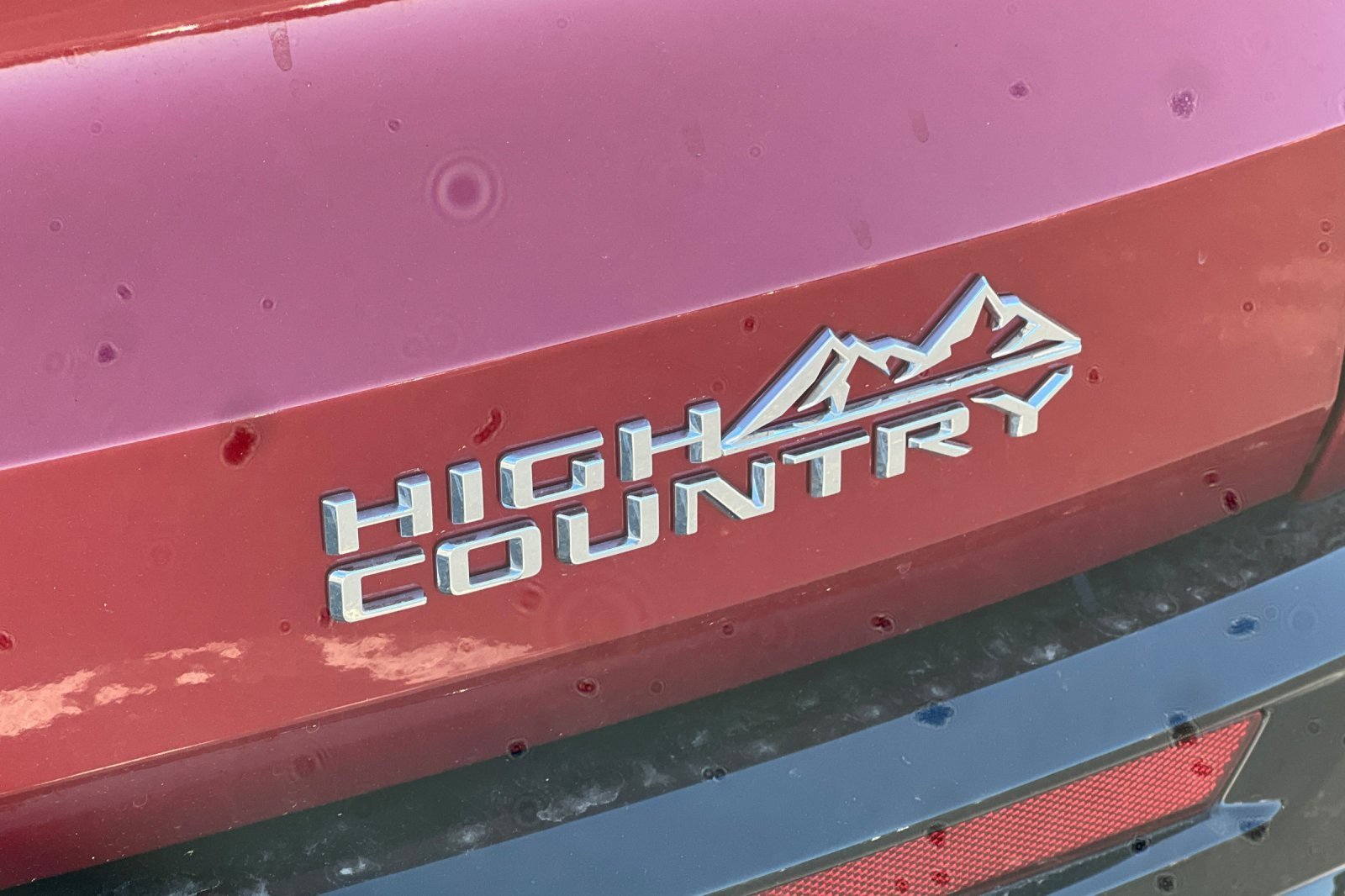 Certified 2025 Chevrolet Traverse High Country w/ LPO, Floor Liner Package image 53