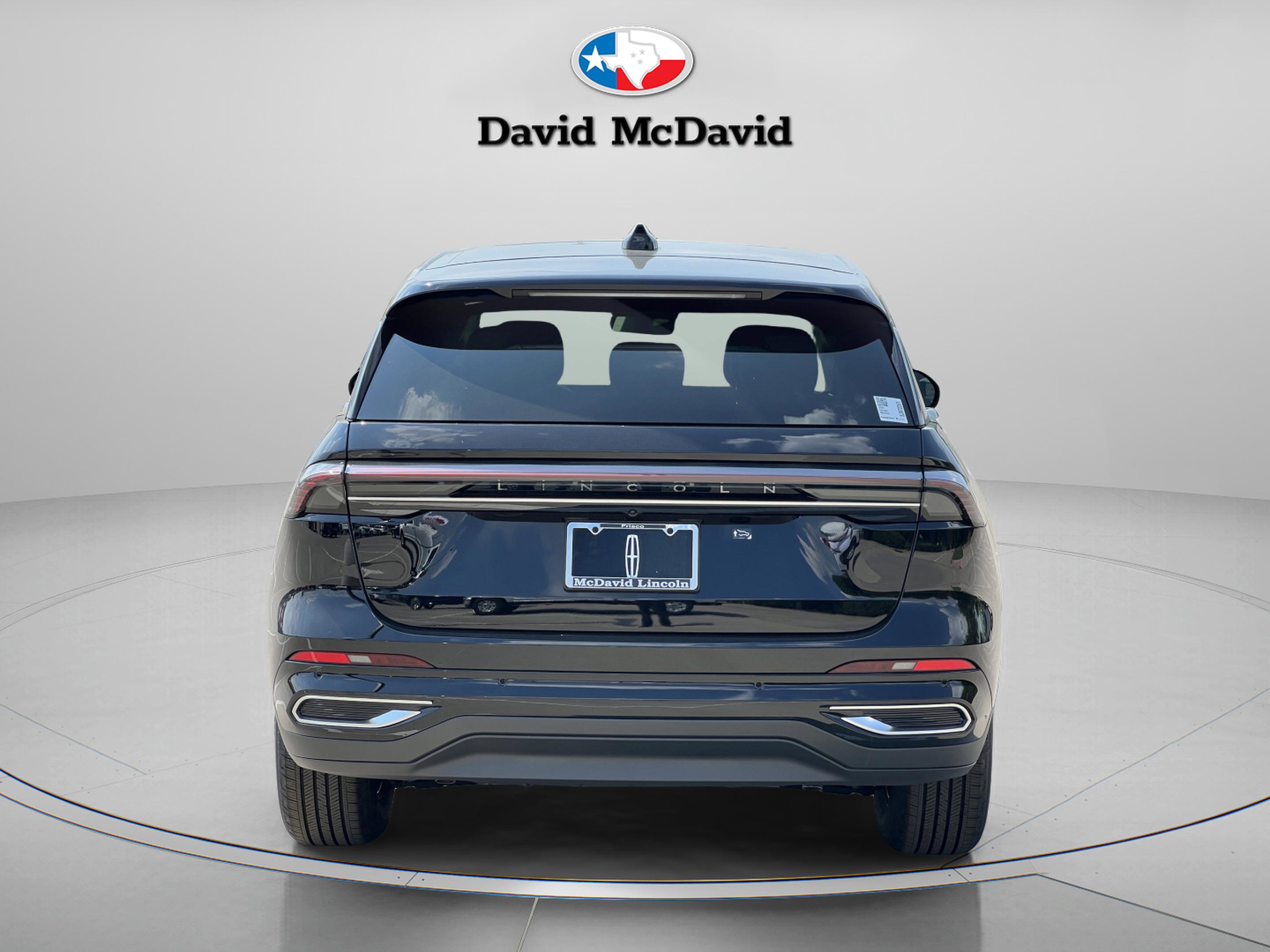 New 2025 Lincoln Nautilus Premier w/ Equipment Group 102A image 5