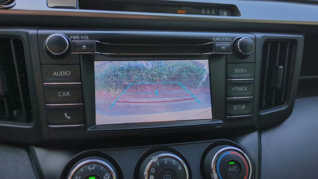 Used 2017 Toyota RAV4 LE image 25