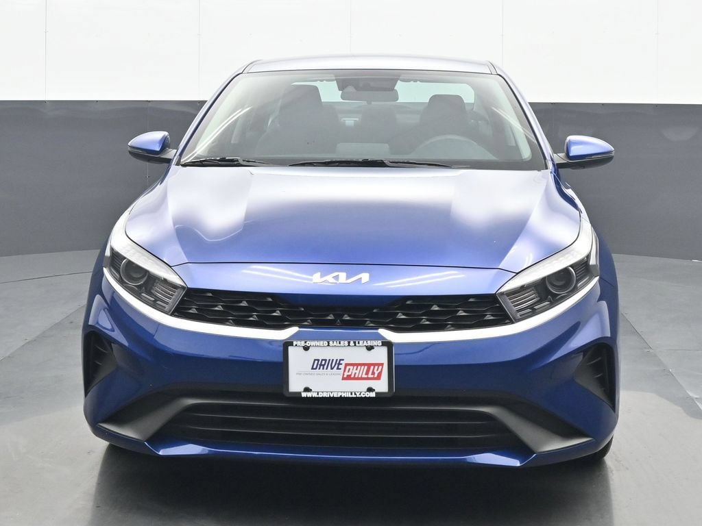 Used 2023 Kia Forte LXS w/ LXS Technology Package FWD image 1