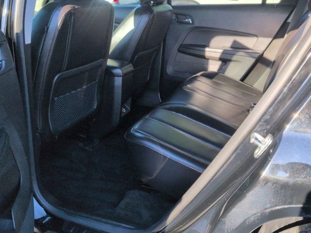 Used 2013 GMC Terrain SLT w/ Safety Package FWD image 16
