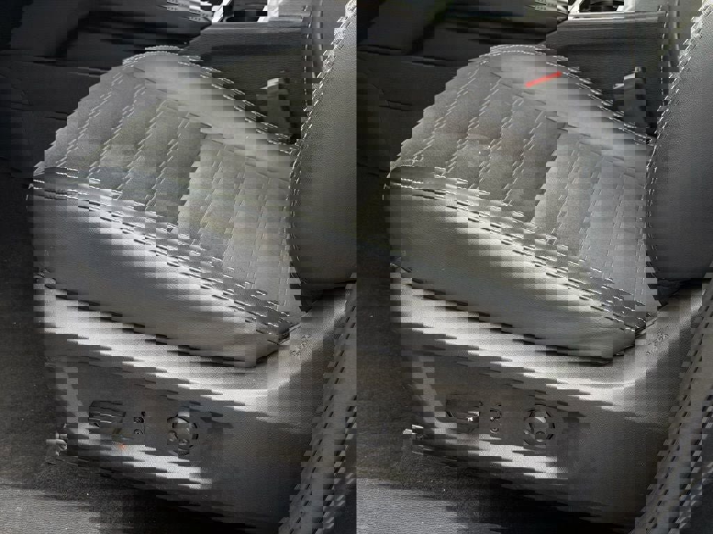 Used 2024 Mitsubishi Outlander SE image 20