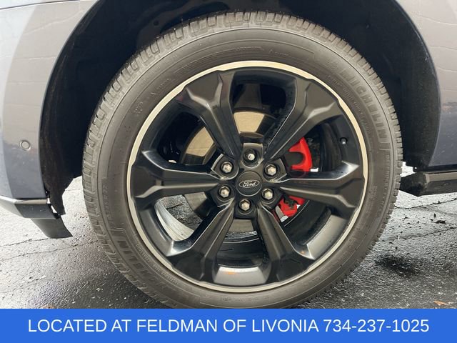 Used 2022 Ford Expedition Limited image 34