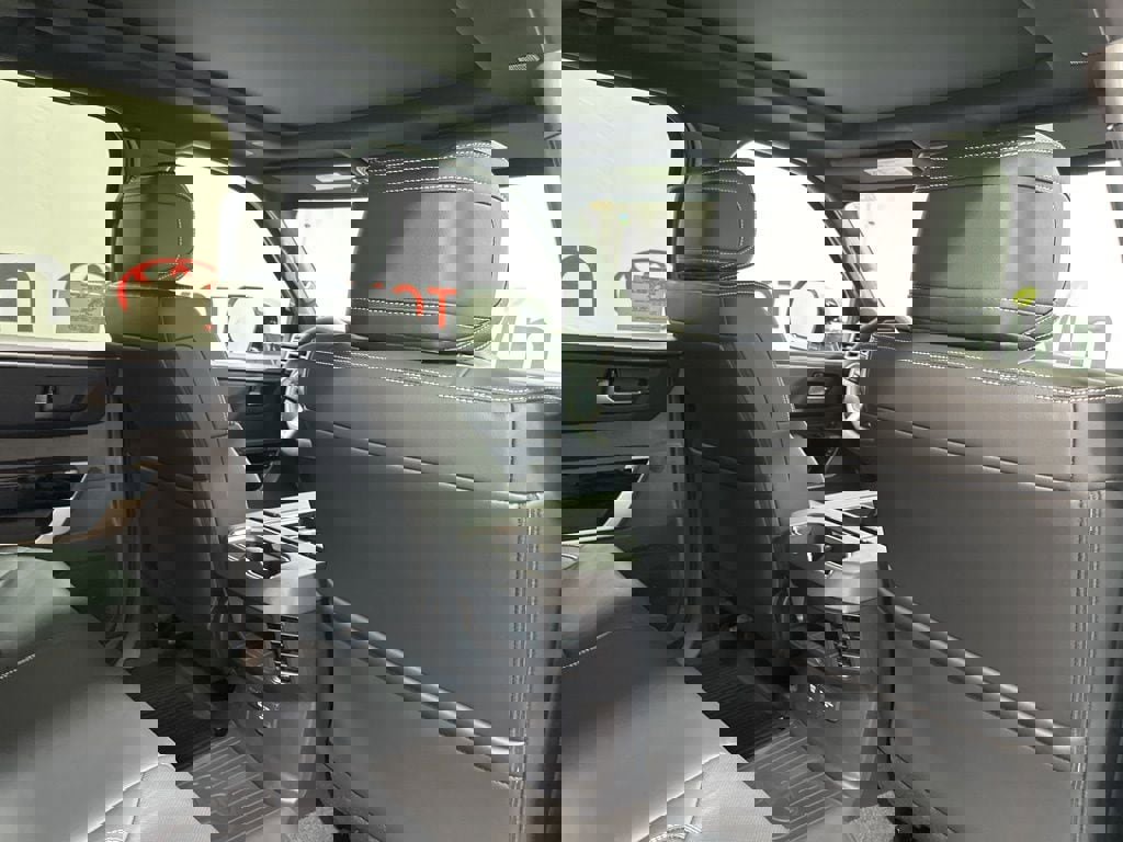 New 2026 Toyota Tundra Limited image 17