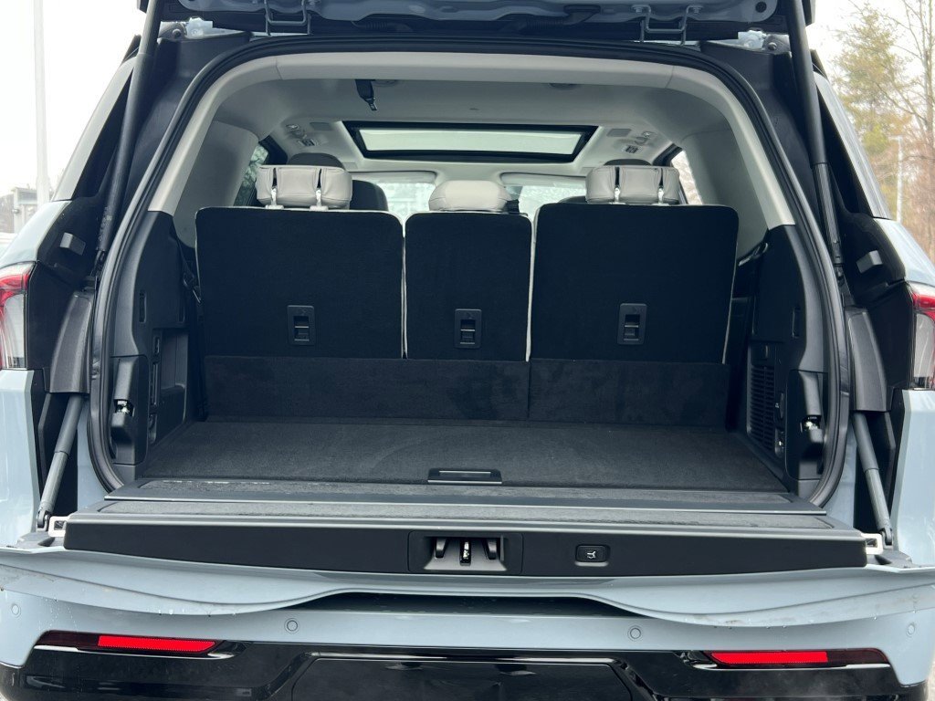 New 2026 Lincoln Navigator Reserve image 13