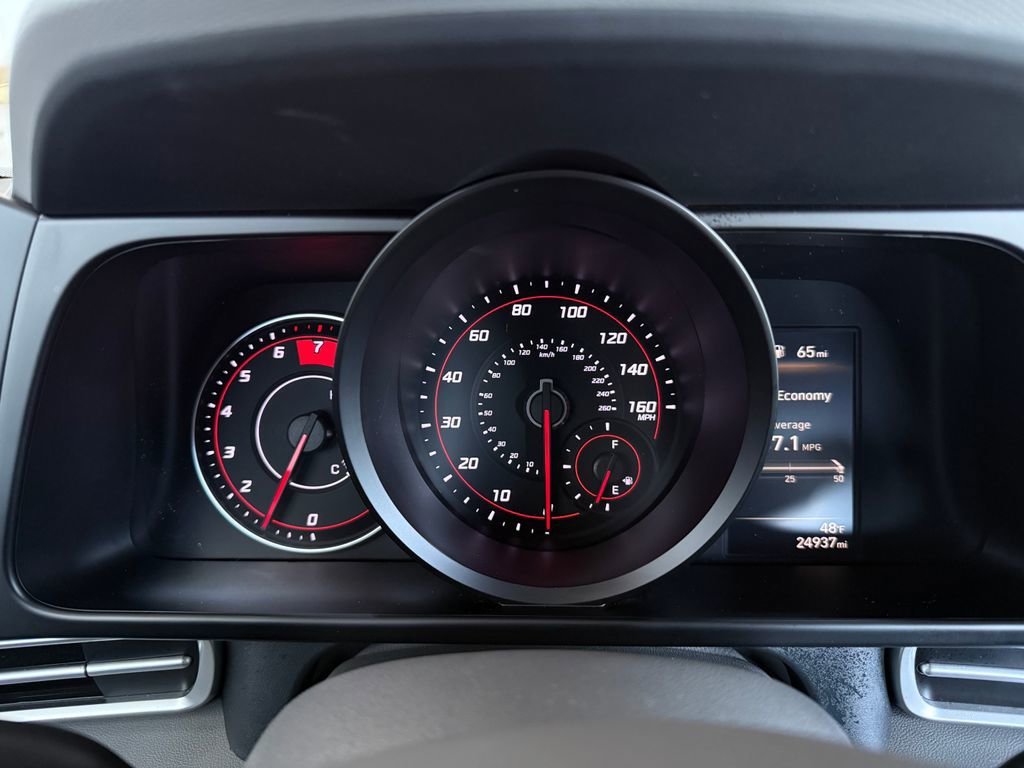 Used 2023 Hyundai Elantra SEL w/ Cargo Package image 13