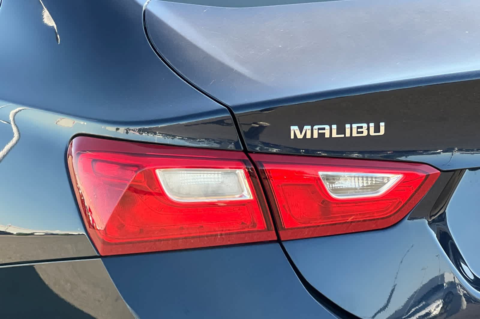 Used 2017 Chevrolet Malibu LS FWD image 30