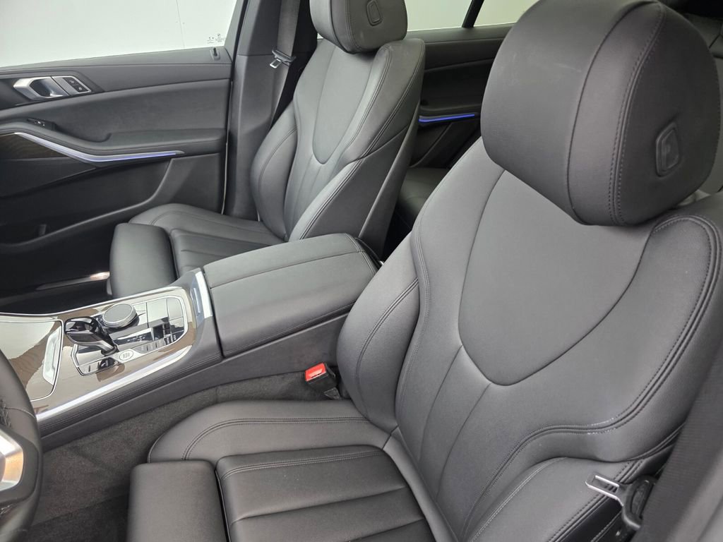 Used 2022 BMW X5 sDrive40i RWD image 11