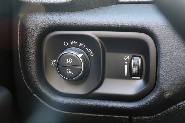 Used 2023 RAM 1500 Big Horn image 33