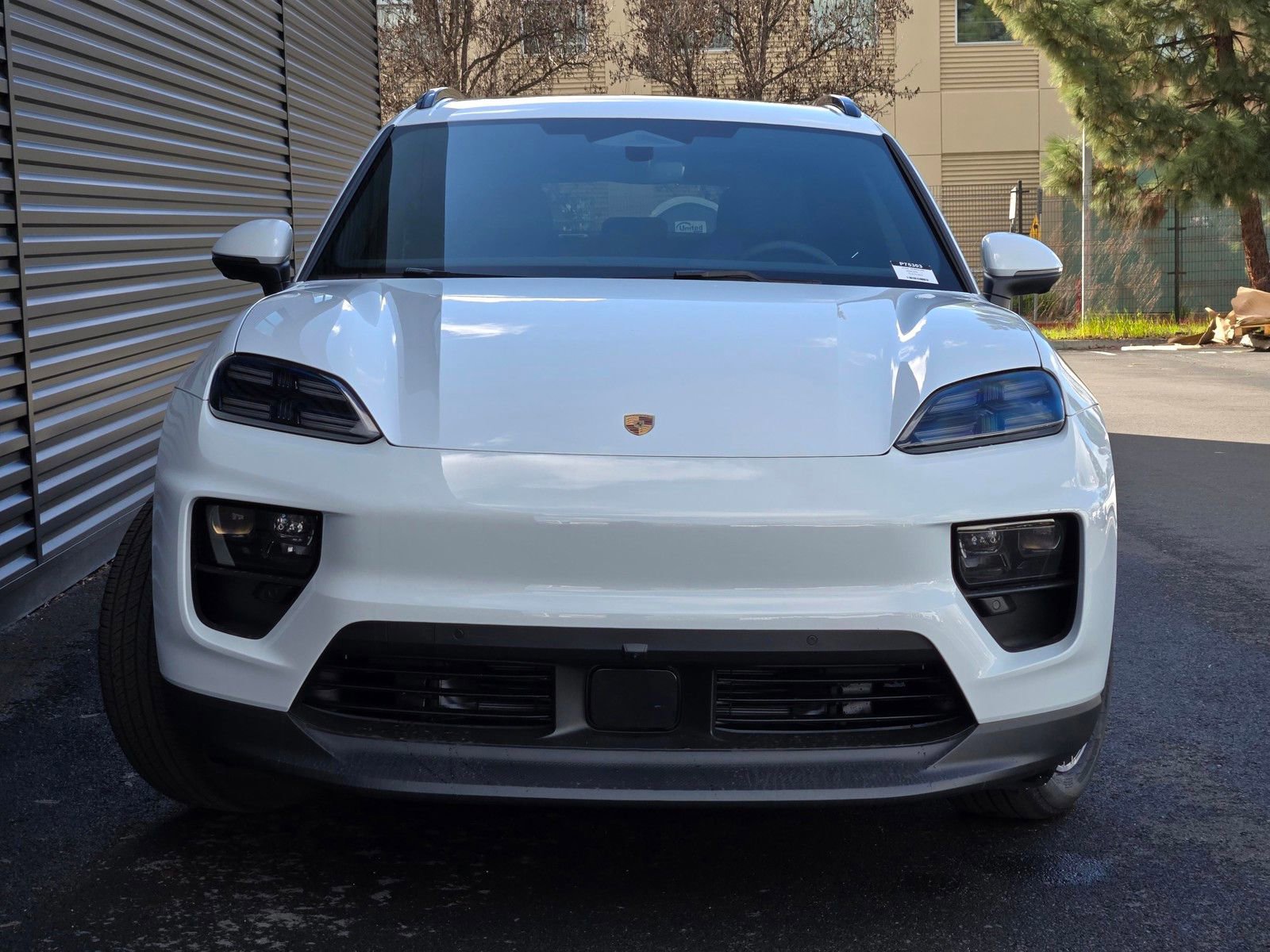 New 2026 Porsche Macan Electric RWD image 10