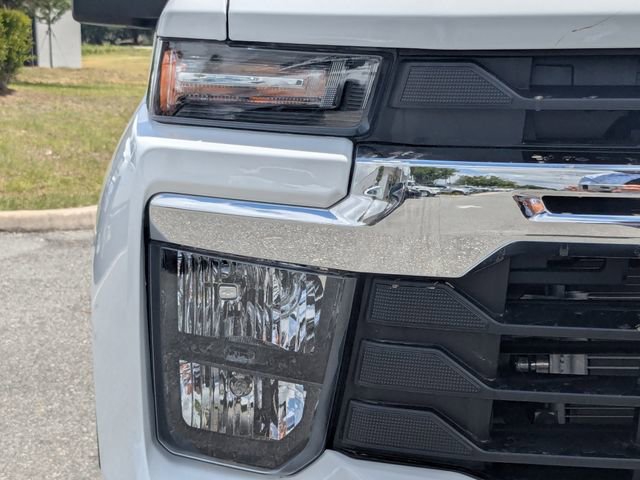 Used 2025 Chevrolet Silverado 3500 LT w/ Safety Package AWD/4WD image 8