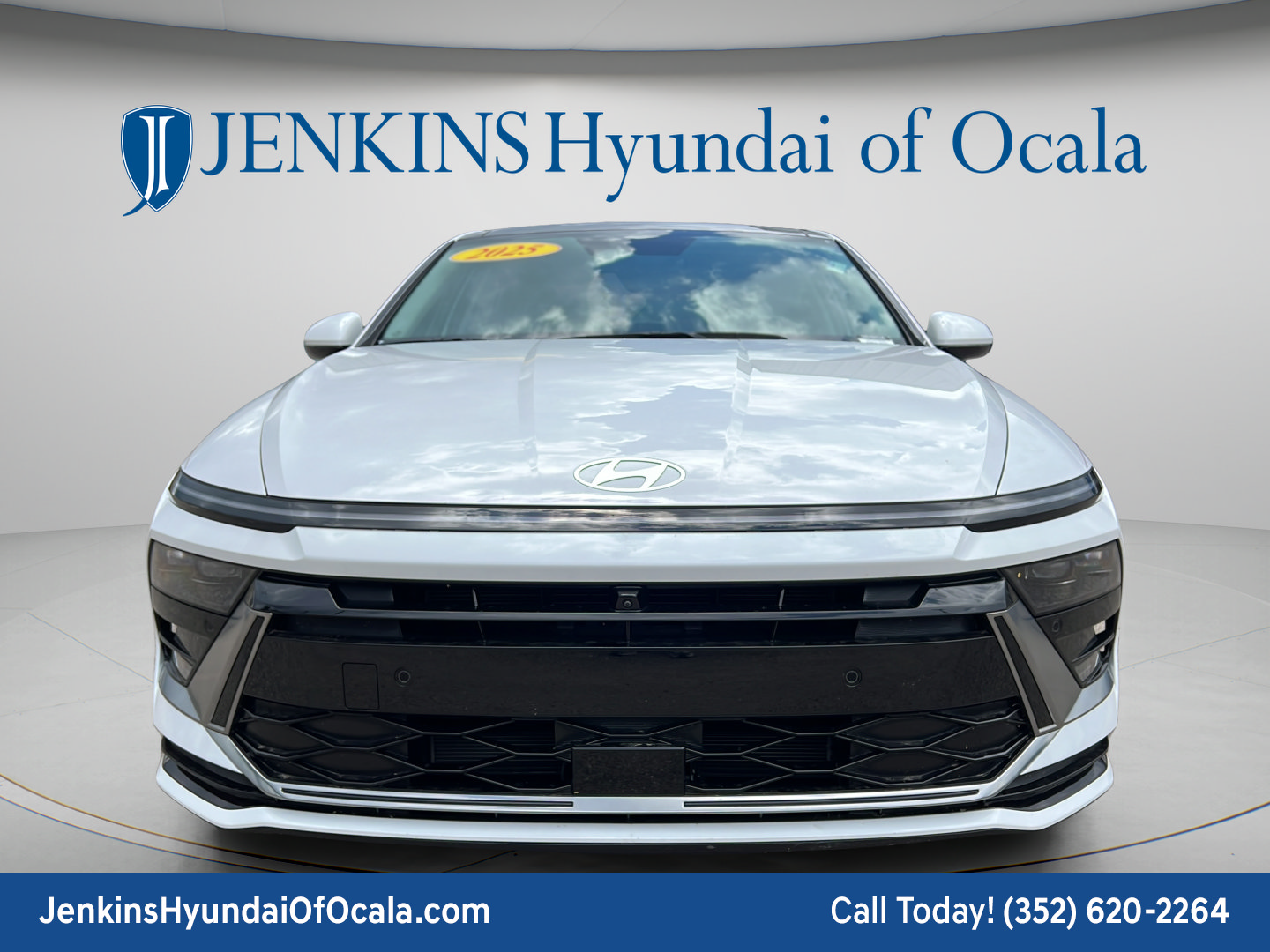Used 2025 Hyundai Sonata Limited FWD image 8
