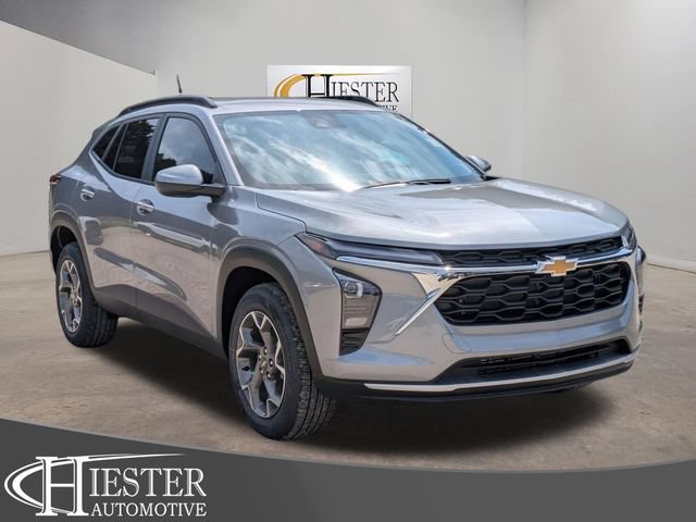 New 2026 Chevrolet Trax LT w/ Driver Confidence Package FWD image 1