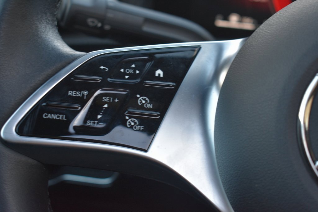 Used 2025 Mercedes-Benz CLA 250 image 16