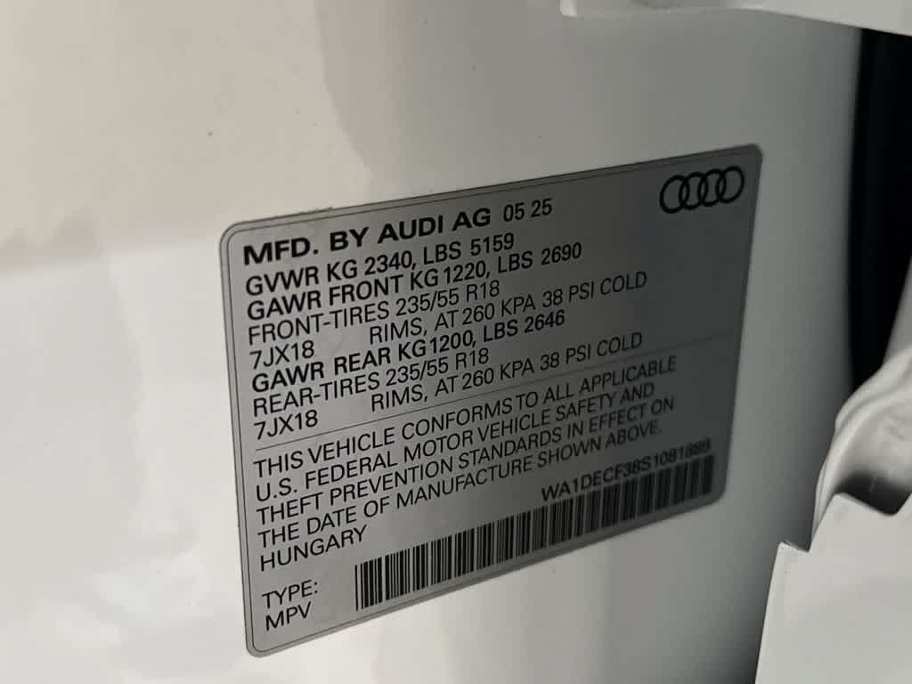 Used 2025 Audi Q3 2.0T Premium w/ Convenience Package AWD/4WD image 28