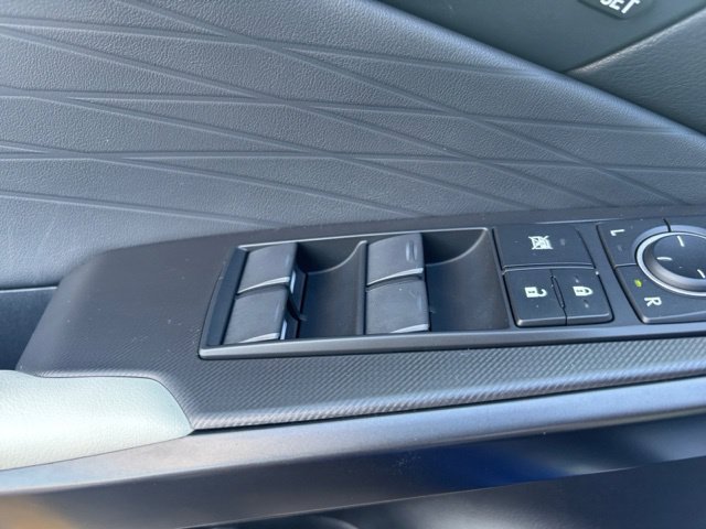 Used 2023 Lexus IS 350 F Sport AWD/4WD image 9