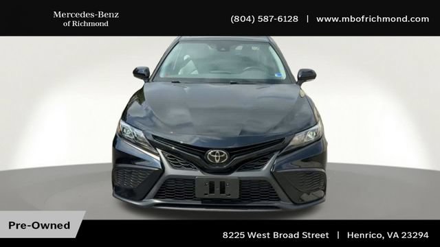 Used 2023 Toyota Camry SE w/ Cold Weather Package FWD image 5